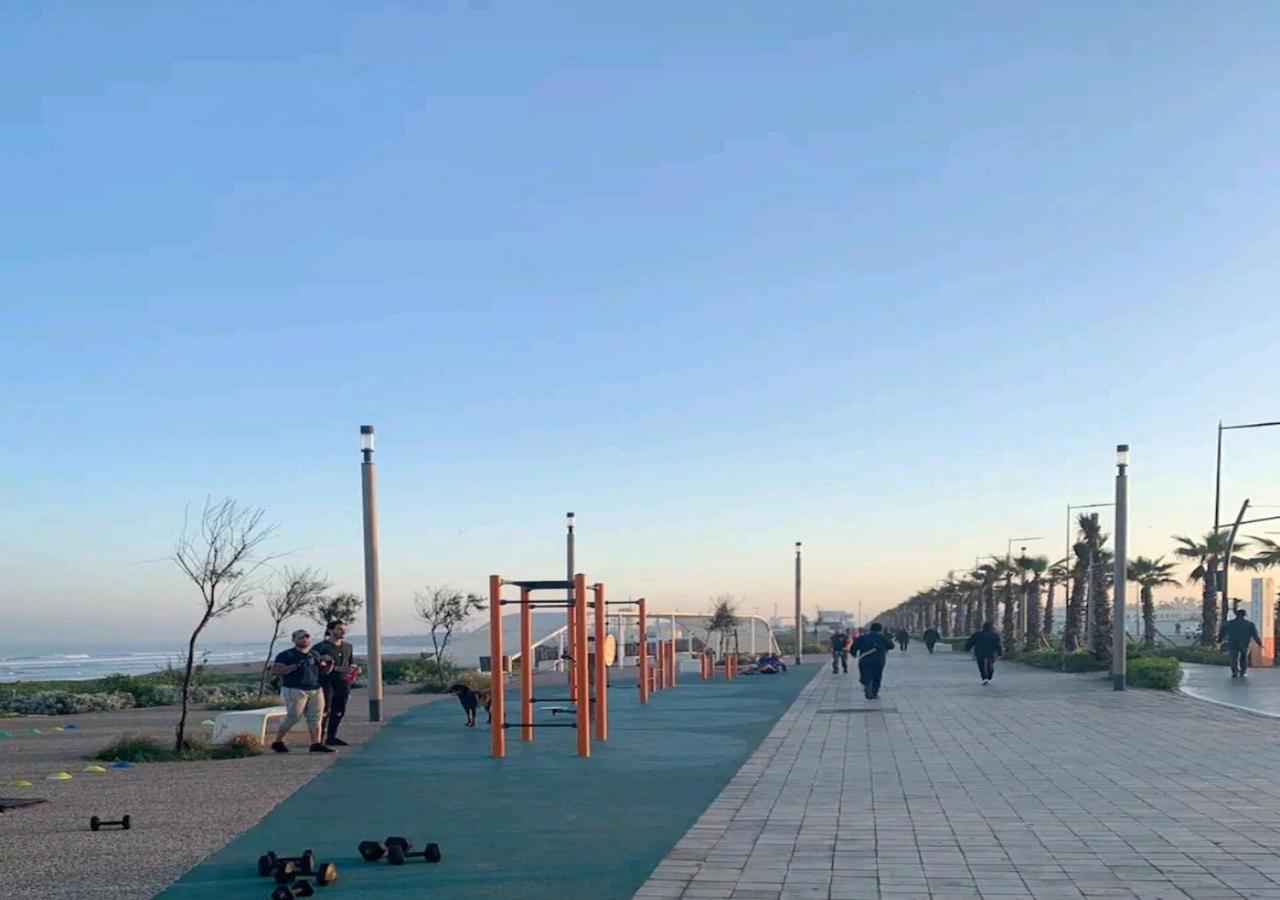 קזבלנקה Luxury Downtown Apartment Of 80M2 In Front Of Hassan 2 Mosque And Sea From Family , Pour Famille , Interdit Couples Araabic Non Marie, Forbidden Unmarried Araabic Couples Basement Car Park מראה חיצוני תמונה